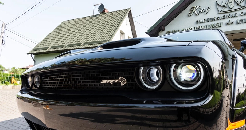 Dodge Challenger cena 390000 przebieg: 1695, rok produkcji 2019 z Szydłowiec małe 781